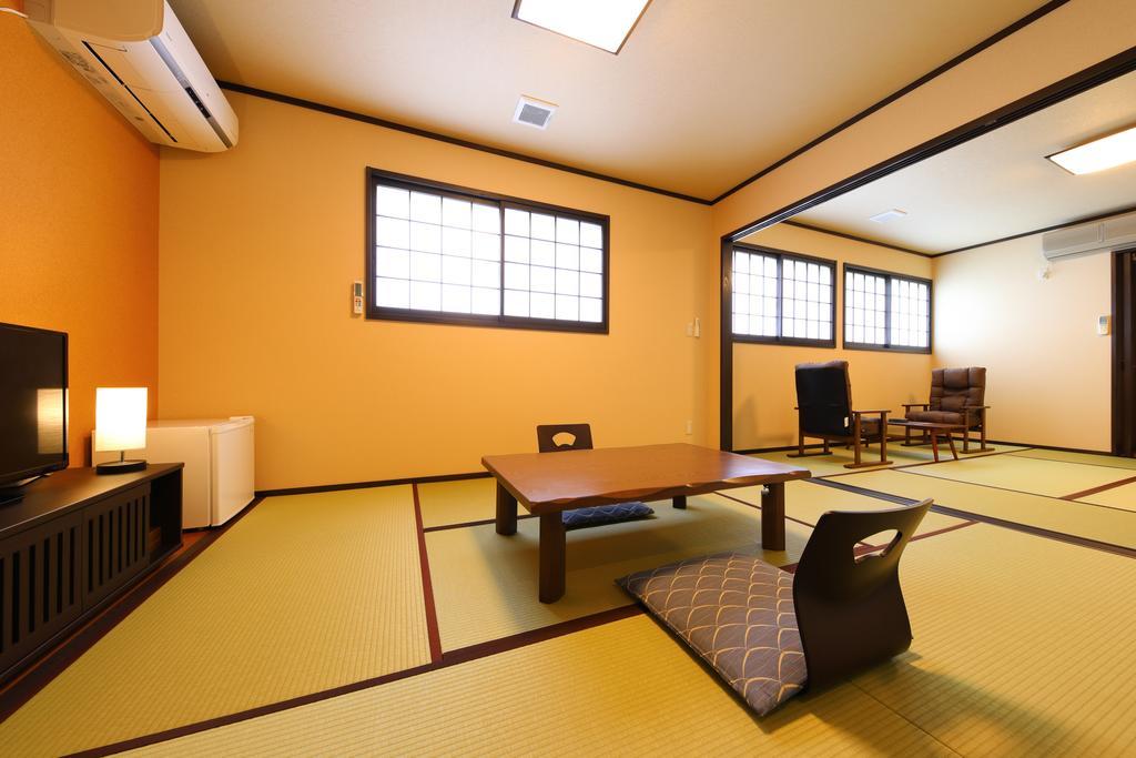 Ryokan Izumoya Юфу Экстерьер фото